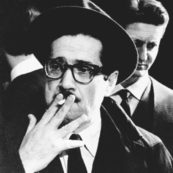 Copertina di Flaiano, il pacifico in guerra a Tripoli “bel suol d’amore”