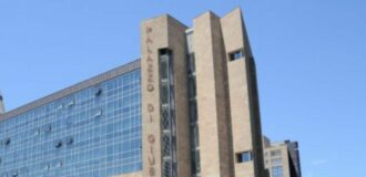 Copertina di Maxi giro di evasione a Firenze: 17 imprenditori condannati e confisca già in primo grado