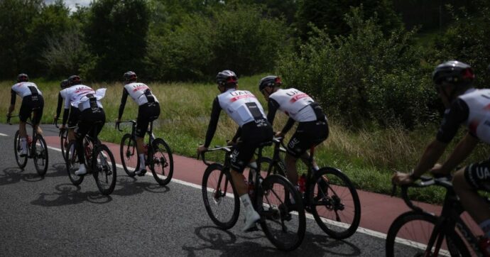 Verona, automobilista spara due colpi di pistola contro un gruppo di ciclisti che fa allenamento