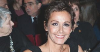 Copertina di Anna Kanakis: addio all’attrice, scrittrice e “tigre”  che ci era amica