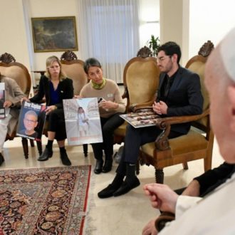 Copertina di Gaza, il Papa: “Questa non è guerra, ma terrorismo”