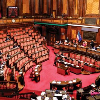 Copertina di Giulia, legge contro i femminicidi: intesa fragile e Senato vuoto