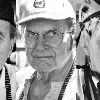 Copertina di Bersani fa l’attore: volto umano dei “poveri cristi”