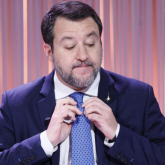 Copertina di Hai presente il bavaglio? Il Fatto di domani 12 gennaio