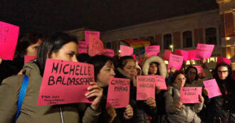 Copertina di A Messina il corteo di Non una di meno contro la violenza sulle donne: “Qui due vittime di femminicidio, serve cambiamento culturale”