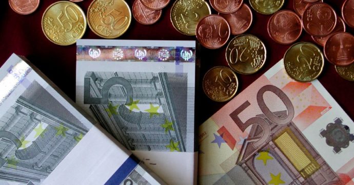 Esempio. La storia del debito italiano è oggi quella di tutti: cresce per stabilizzare il capitale in affanno