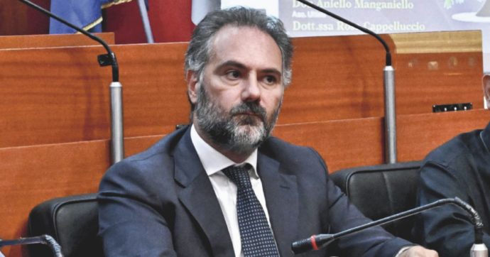 Csm, Catello Maresca collocato fuori ruolo. Andrà al servizio del ras campano di FI