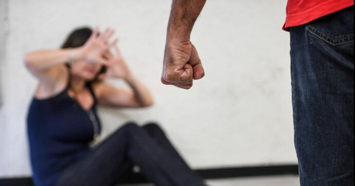 17enne tedesca segregata 2 anni in un maneggio