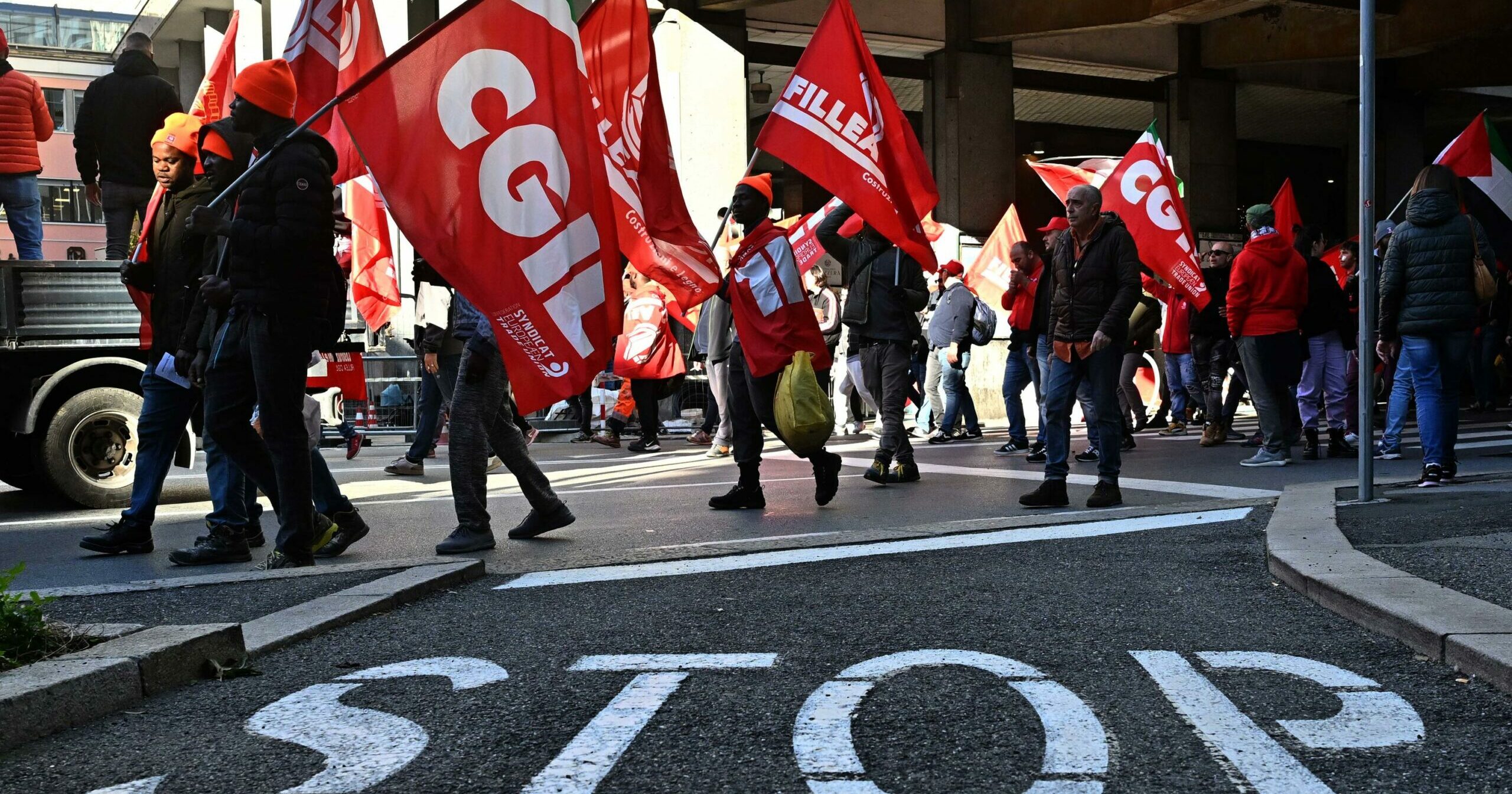 Operaia interinale di 55 anni lasciata a casa dopo un tumore al seno: la denuncia della Cgil nel Milanese Operaia interinale di 55 anni lasciata a casa dopo un tumore al seno: la denuncia della Cgil nel Milanese