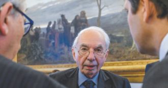 Copertina di Patate, bot e poltrone: il “Comitato Amato” in lotta con l’algoritmo