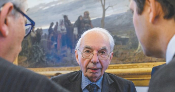 Patate, bot e poltrone: il “Comitato Amato” in lotta con l’algoritmo