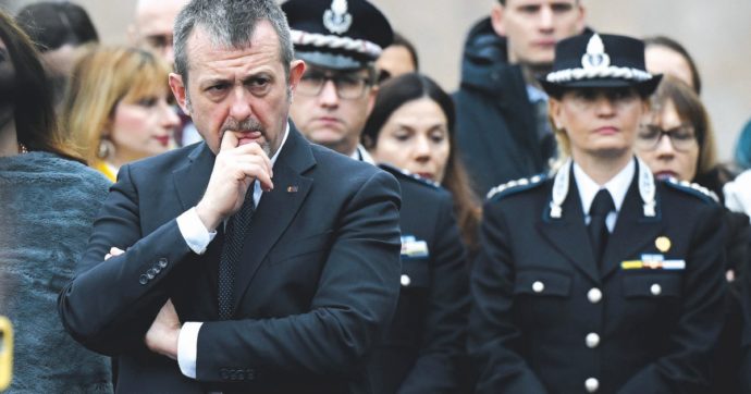 Caso Cospito, 30 telefonate al Dap di Delmastro per i documenti segreti