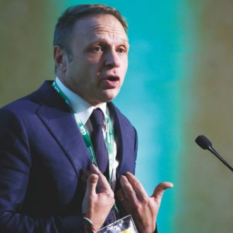 Copertina di Treno, la fermata di Lollobrigida: Salvini non andrà a difenderlo in aula