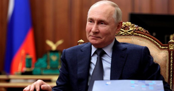 Elenchi di filo-russi e insulti: i 18 mesi di oltranzismo dem