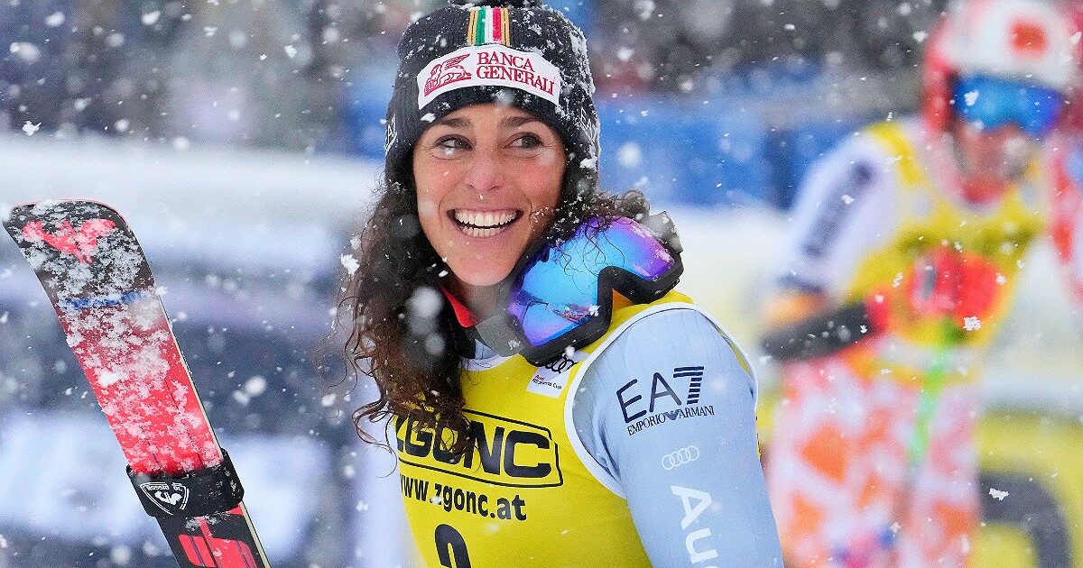 Sci, Federica Brignone vince il SuperG di Cortina e vola nella classifica della Coppa del Mondo. Goggia solo settima