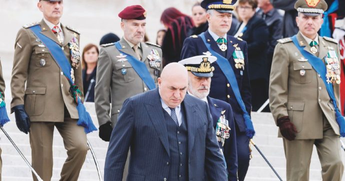 “Prestigio, terzietà e mancati avvisi”: processo a Vannacci