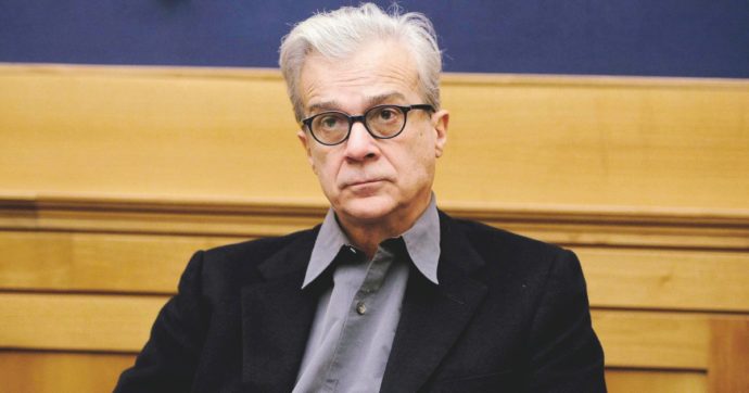 Gaetano Azzariti: “Le urne si avvicinano: la Ue sacrifica i diritti e manda avanti l’Italia”