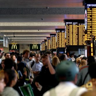 Copertina di Alta velocità, da Milano a Napoli  arriva in ritardo un treno su tre