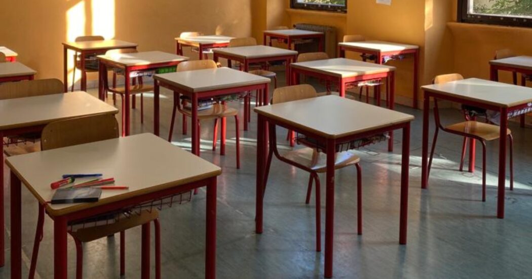 Concorso scuola: occasione a metà per chi ha i 24 cfu, beffa per gli idonei 2020. Come funziona il bando Pnrr per 30mila docenti