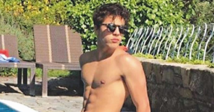 Grillo jr, avvocata all’attacco della ragazza.  Il legale di lei: “Interrogatorio da medioevo”