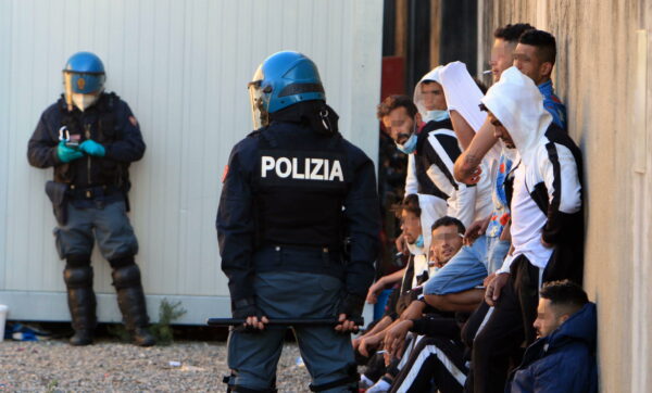 I 14 migranti morti in 5 anni nei Cpr d’Italia tra condizioni estreme e inchieste delle procure