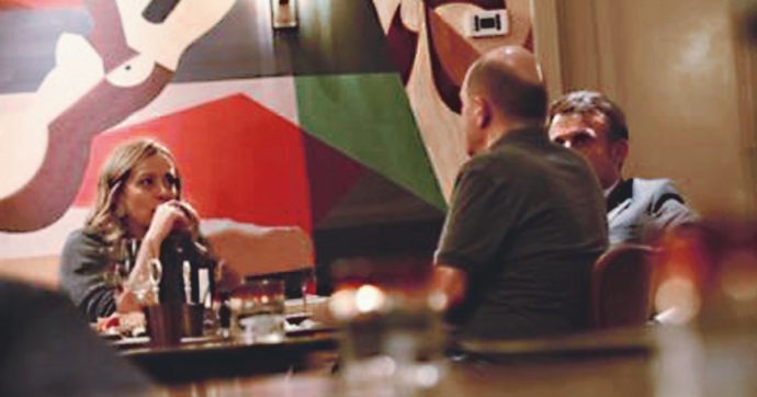 Meloni, una “draghetta” doubleface: una foto aiuta la stabilità