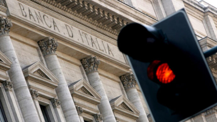 Bankitalia: “Con forti rincari delle materie prime e aumento dell’inflazione nel 2027 e 2028 sarà recessione”