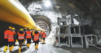 Copertina di Torino-Lione, Salvini consegna il cantiere del tunnel. I NoTav: “Non è il benvenuto”