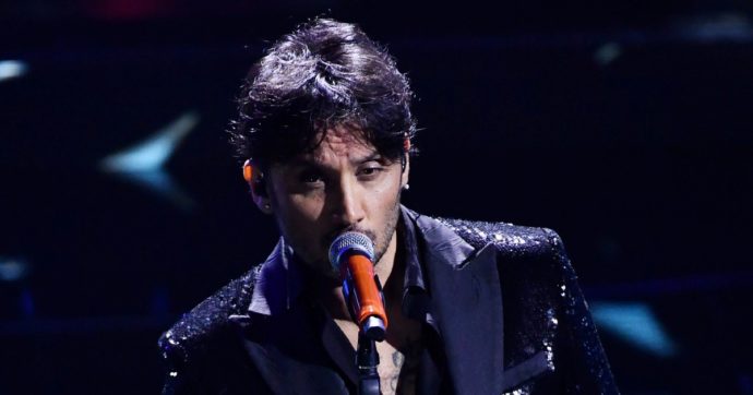 Copertina di Un “fantasma” su Sanremo. Fabrizio Moro e il Festival 2024