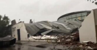 Copertina di Crolla il tetto di un impianto sportivo durante gara di pattinaggio: 13 morti in Argentina