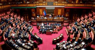 Copertina di L’ultima del governo: “Tavolo di pace coi pm”