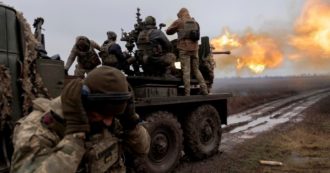 Copertina di Il Pd “pacifista” di Schlein pronto al nuovo sì alle armi