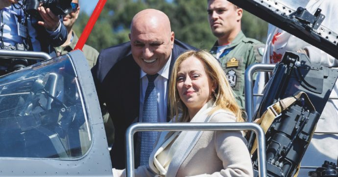 Export senza controlli: blitz di FdI per le aziende di armi