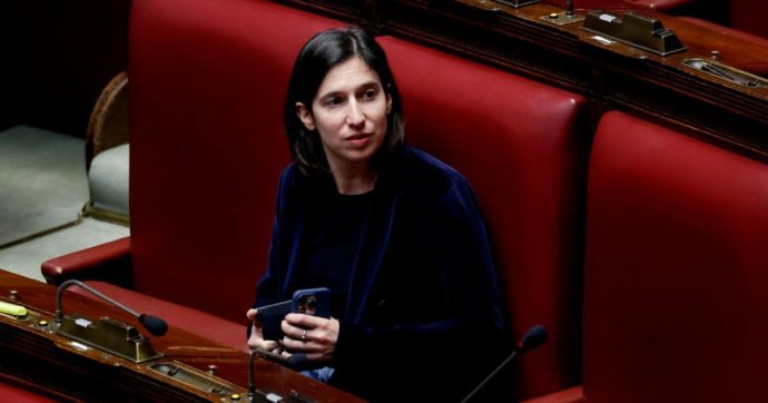 Schlein si nasconde e il Pd torna il partito di Draghi