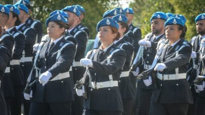 Copertina di “Discriminatorio verso le donne il divieto di tatuaggi nel concorso di accesso alla polizia”: l’accusa dell’avvocata generale della Corte Ue