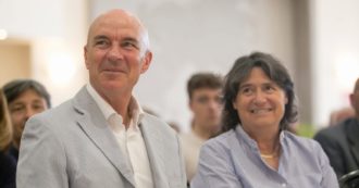 Copertina di “Appalti? Sarà favorito chi paga almeno 9 euro all’ora”. Sul salario minimo Livorno vuole fare da laboratorio nazionale. “Questa città è un simbolo, le altre ci seguano”