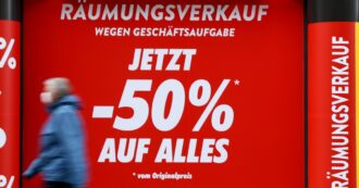 Copertina di Gli affari di Natale sono andati malino per i commercianti in Germania: “Calo del 6%, colpa di recessione e caro-vita”