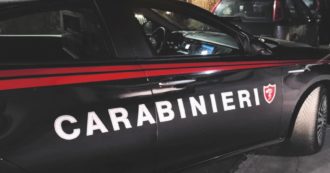 Copertina di Carabinieri arrestano a Napoli broker della droga dopo 12 anni di latitanza, preso mentre comprava le sigarette