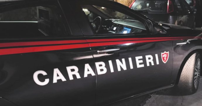 Uccide la moglie a Fornaci di Barga (Lucca), poi chiama i carabinieri e si costituisce