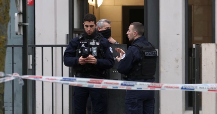 Donna e 4 figli trovati morti: arrestato il marito