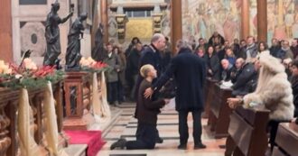 Copertina di A Padova un’attivista minorenne di Ultima generazione invoca la pace alla messa di Natale e finisce in questura (video)