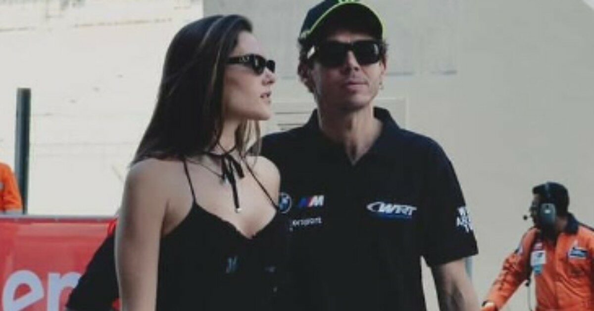 “Con Valentino Rossi facevamo sesso nei box, anche durante il weekend di gara”: le rivelazioni hot di Francesca Sofia Novello