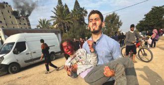 Copertina di Gaza, Bibi studia il dopoguerra. Cnn: “Minori spogliati e vessati”