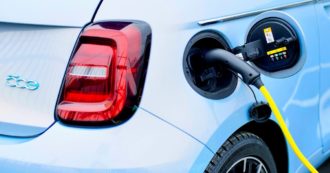Copertina di Tra Bruxelles e Pechino è sfida di fioretto sull’elettrico