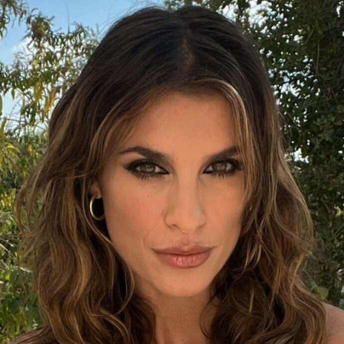 “Voglio tornare in Italia e far vivere lì mia figlia. Mi vedo in una specie di zoo circondata dall’amore degli animali”: le parole di Elisabetta Canalis