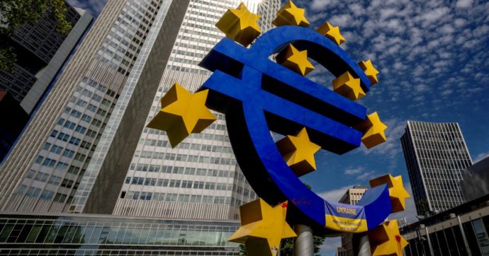 Copertina di Un biennio d’oro per le banche Ue: 100 miliardi di profitti