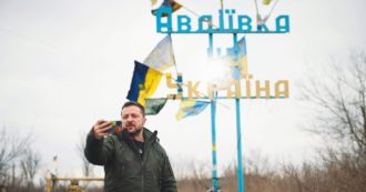 Copertina di Ucraina, Don Stefano Caprio: “Zelensky è isolato e si avvicina al Papa, ma con ambiguità. La pace è lontana”