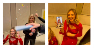 Copertina di Chiara Ferragni riappare sui social (sul profilo di Fedez) e mostra l’ora sul telefono: la scelta dei festeggiamenti in anticipo