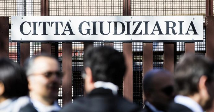 Oggi davanti al gip iniziano gli interrogatori