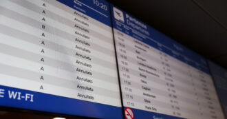 Copertina di Sciopero aereo venerdì 9 febbraio: cancellati 48 voli nazionali di Ita. Garantite alcune fasce orarie e i voli intercontinentali